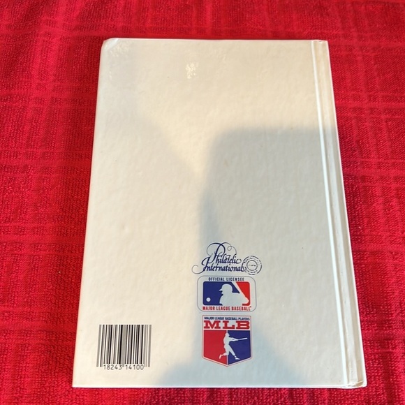 Major league baseball and stamps vintage book read description!!! - Picture 2 of 10